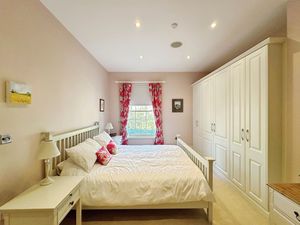 Photo 8- click for photo gallery